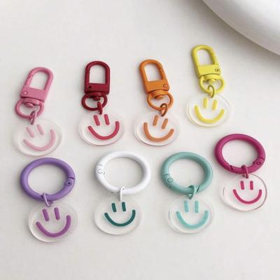 توزيعات ميداليات الوجة المبتسم 😃