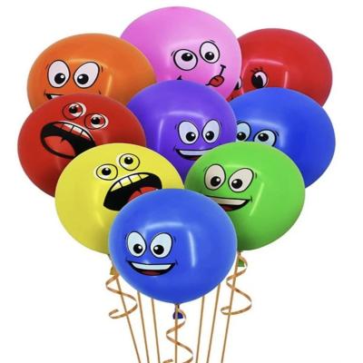 بلونات ملونة و برسومات وجه تعبيرية للاطفال 