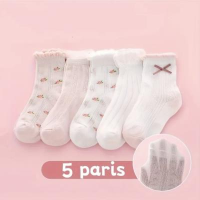 5 جوارب أنيقة و ناعمة للبنات