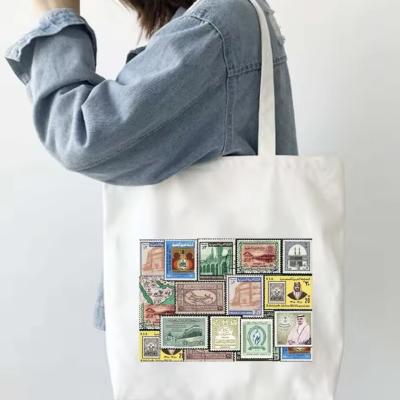 شنطة توت بطوابع بريدية قديمة للمملكة العربية السعودية