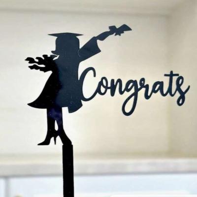 تغريسة كيكة الاحتفال بالتخرج 