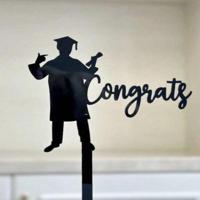 تغريسة كيكة الاحتفال بالتخرج 