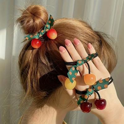 ربطات الكرز الجميلة